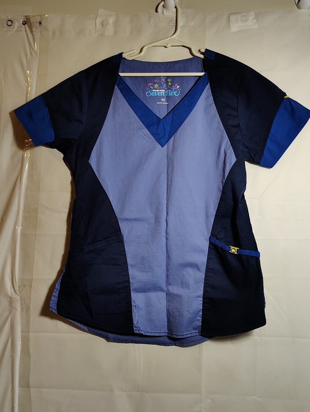 Scrubs Tops